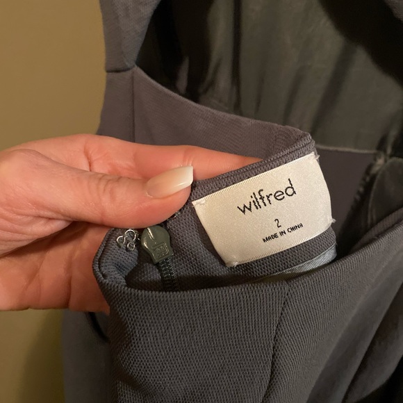 Pristine Aritzia Ecoulment Jumpsuit (Sage Green) Wilfred, Size 2 crop wide leg - Picture 5 of 8